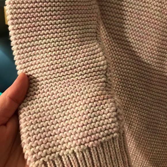 Large Pink & White Knit Gap Cotton Sweater - Picture 2 of 4